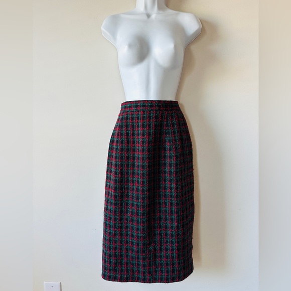 Vintage Red, Black & Green Plaid Boucle Tweed 2 Pc Skirt Suit Sz12 By: Panthers - Picture 5 of 14